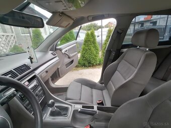 audi a4b6 - 6