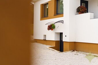 Predaj: Zrekonštruovaný Rodinný Dom 4+1 v Malebnej Obci Divi - 6
