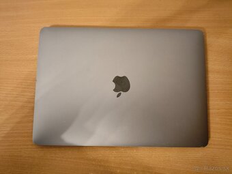 MacBook Air 13 2019 | Core i5 • 8GB RAM • SSD - 6