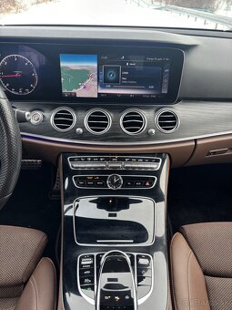 Mercedes-Benz E220d All-Terrain - 6