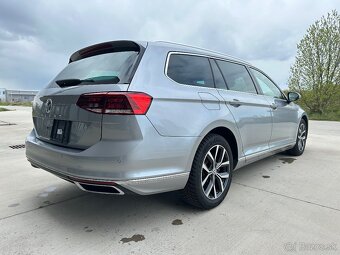 Volkswagen Passat Variant 2.0 TDI Executive DSG - 6