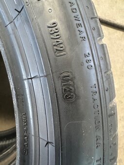 Pirelli P Zero 245/40 R19 - 6