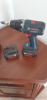 Predám akú Bosch GSR 14,4 V-EC - 6