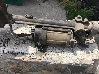 Elektrické servo radenie Passat b6 2.0tdi 125kw manuál - 6
