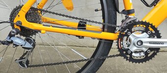 Trekingový bicykel CAMPUS ľahký aluminium rám - 6