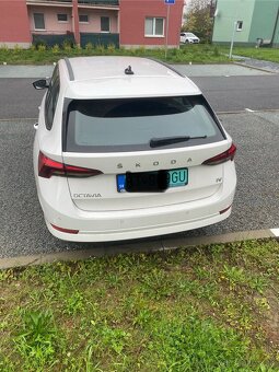 Predám Škodu Octavia Combi IV 1.4 TSI PHEV Ambition, 2021 - 6