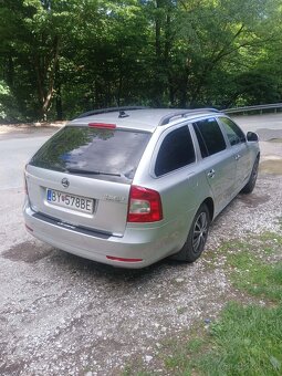 Škoda Octavia 2 Facelift combi 1.6 77 kw Elegance - 6