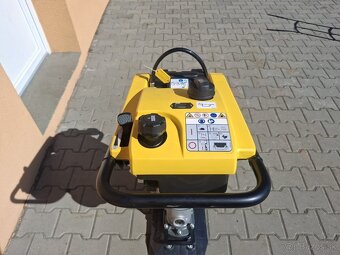 Vibračný pech Wacker Neuson BS 50-2 Plus - 6