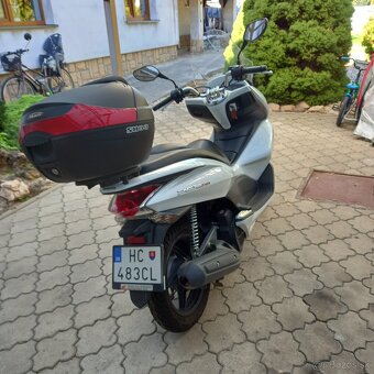 Predam skuter Honda pcx 150 - 6
