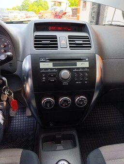 FIAT SEDICI/Suzuki SX4 1.9JTD 4×4 SERV. KNIHA - 6
