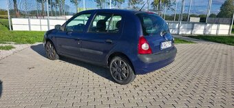 Renault clio - 6