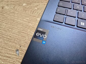 ASUS Zenbook 14 OLED s i9 procesorom 13 generacie 16gb ram a - 6