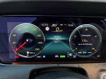 Mercedes-Benz E 200 Coupe AMG Burmester mHEV - 6