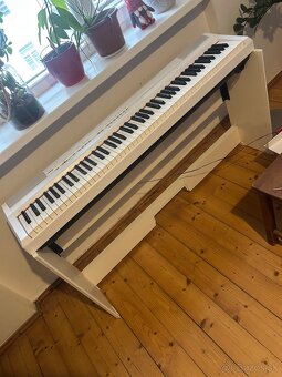 Yamaha digital piano P 105 - 6