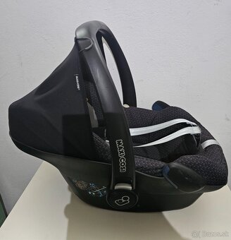 Maxi Cosi set 2x sedačka + základňa - 6