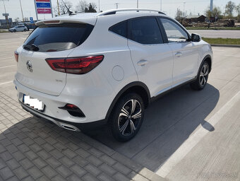 MG ZS ESSENTIAL PLUS , rok 2025 ,  1400 km - 6