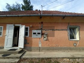 suchý 2i. gazdovský dom v Gönci s ústredným kúrením - 6