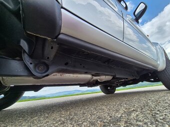 JEEP Cherokee 2,8 crd automat - 6