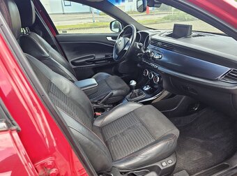 Alfa Romeo Giulietta 1,4T MultiAir 170 k Distinctive - 6