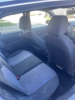 Ford Fusion Na predaj - 6