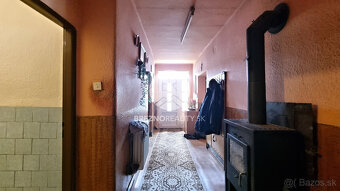 Rodinný dom na veľkom pozemku 1474 m2 - Polomka - 6