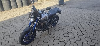 Yamaha MT 09 - 6