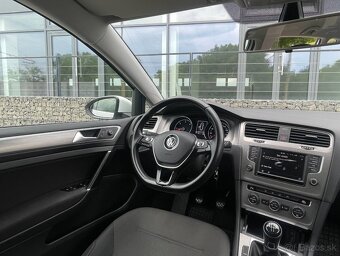 PRENÁJOM - VOLKSWAGEN Golf 1.6 TDi - Auto - 6