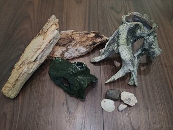 Zabehnuté akvárium 54l - 6