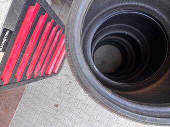 235/35 R19 matador letné - 6