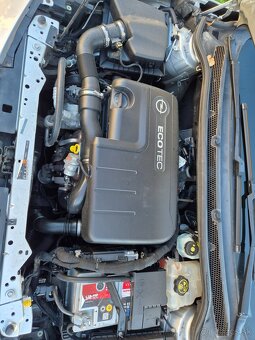 OPEL ASTRA J ST 1,7cdti 97kw - 6