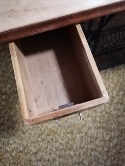 šijací stroj LADA - 6