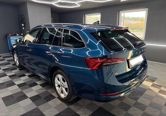 ✔️ Škoda Octavia Combi 2.0 TDI Ambition DSG: - 6