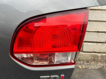 Páté dveře Volkswagen Golf 6 Hatchback - 6