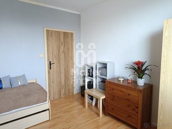 4 izb. byt s balkónom, 100m2 Partizánske - 6
