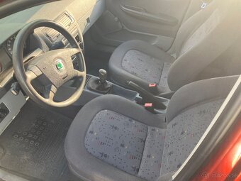 Fabia 1.4 MPI - 6