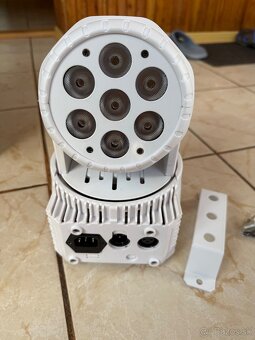 Otočné hlavy LED svetla - 6