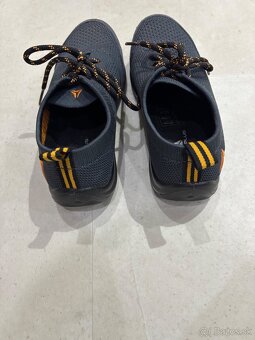 Predám 2KS dámske pracovné topánky. Delta Plus a VM - 6