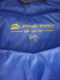 Pecková kvalitná zimná bunda , zn. Alpine Pro - 6