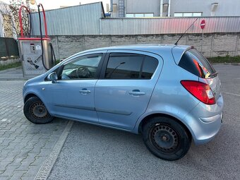 Opel Corsa 1.4 benzin s klimatizaciou - 6
