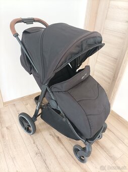 Predám detský športový kočík Kinderkraft Grande čierny - 6