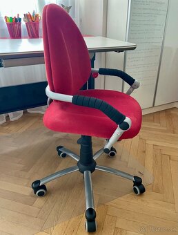 Detský rastúci stol, stolička a kontajner - 6
