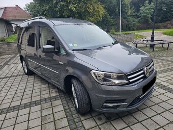 Volkswagen Caddy 2.0 TDI DSG Maxi Highline Alcantara DVD Ťaž - 6