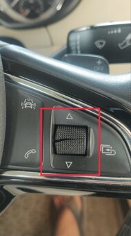 Skoda Koliesko multifunkcie volant ovládanie rádia a telefón - 6