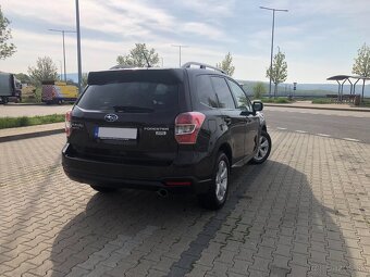Subaru Forester 2.0D 108 kW • 4×4 • 6MT • koža • strešné okn - 6