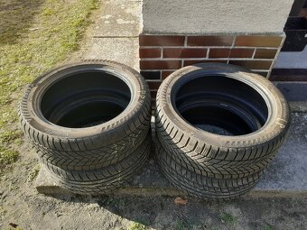 Predám zachovalé zimné pneumatiky na Hondu Civic 8g - 6