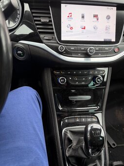 Opel astra ST 1.6 dci 100kw - 6