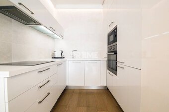 EXKLUZÍVNY 2i byt, PANORAMA, LODŽIA, KLÍMA, PARKING,Landere - 6