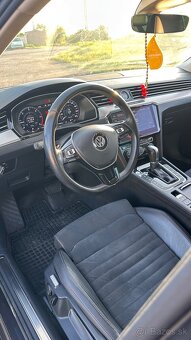 Volkswagen Passat B8 2.0 TDI HighlineDSG 140kw 2018 - 6