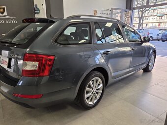 ŠKODA OCTAVIA COMBI 1.6 TDI 4X4 - 6