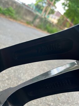Dezent r17 225/50 - 6